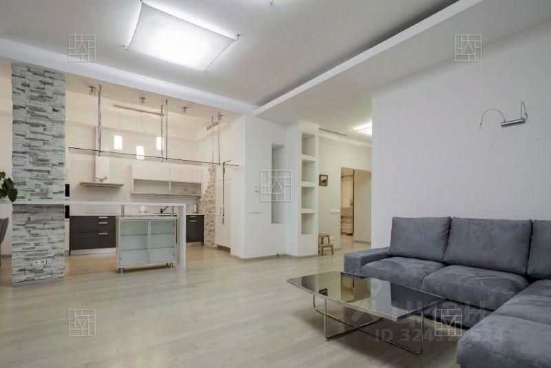 2-комнатная квартира, 120 м²