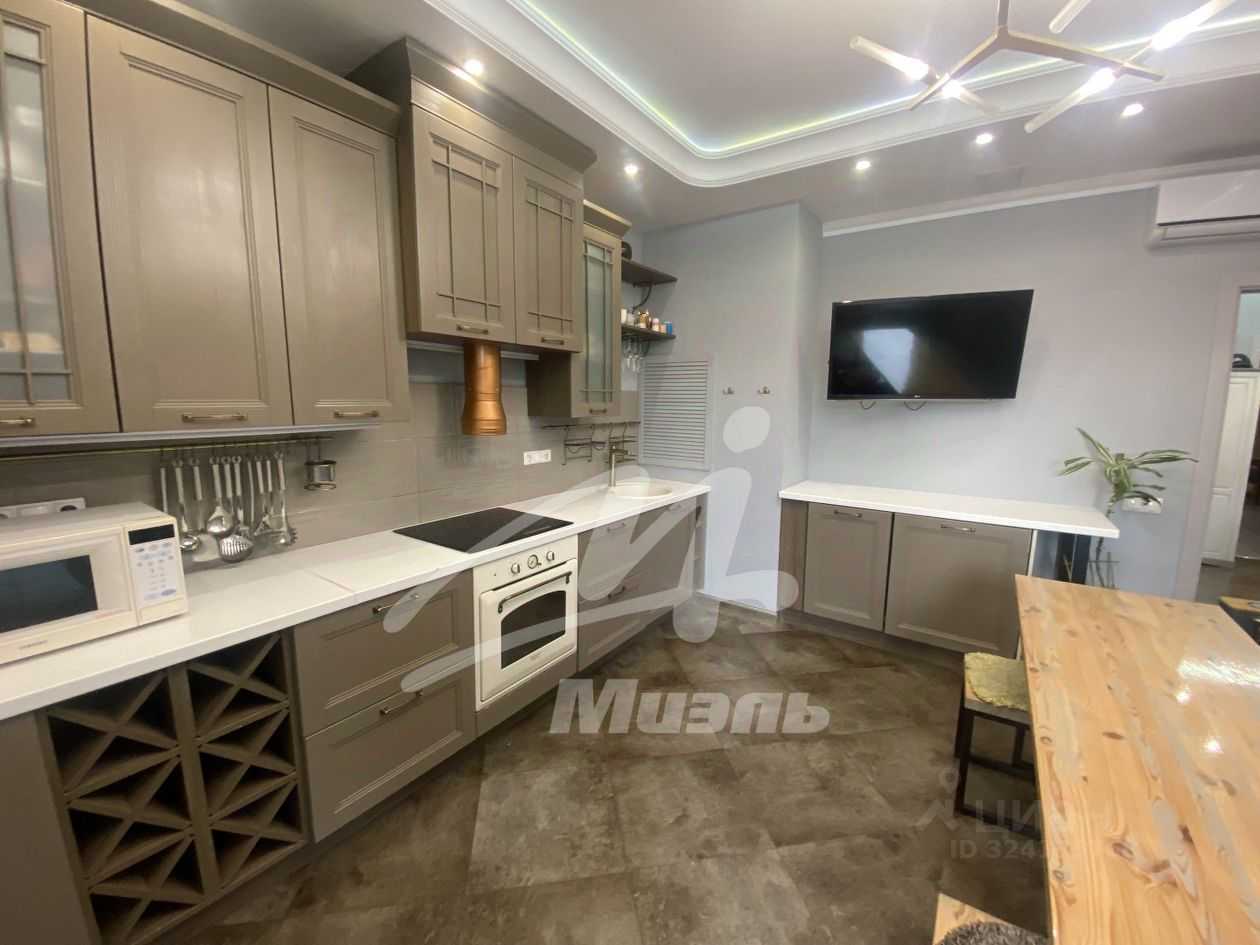 3-комнатная квартира, 77 м² — фотография 3