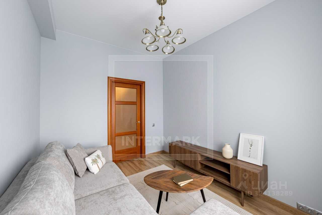 2-комнатная квартира, 78 м² — фотография 2
