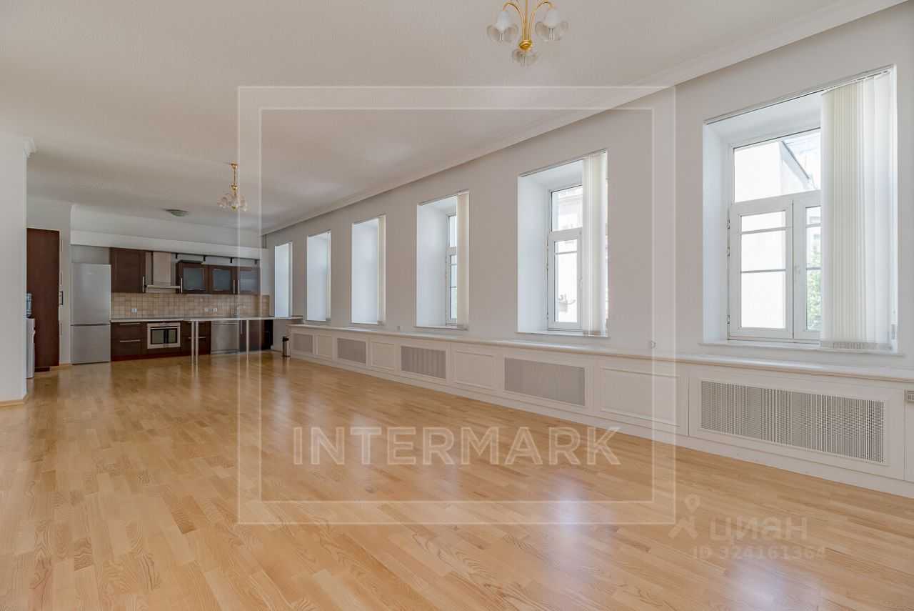4-комнатная квартира, 146 м²