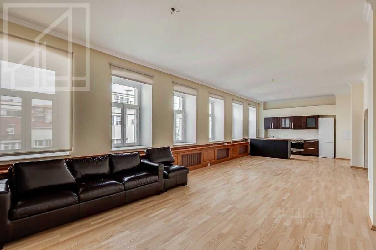 4-комнатная квартира, 146 м²