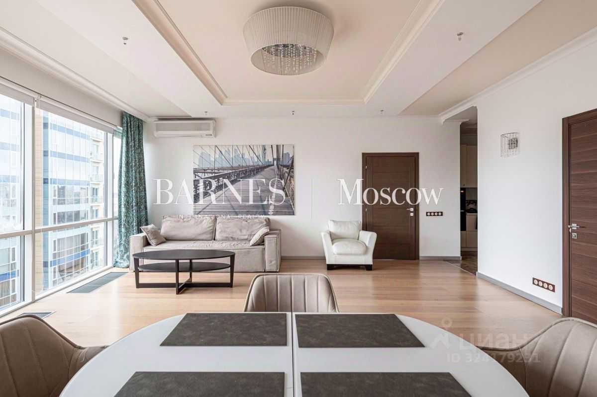 2-комнатная квартира, 90 м² — фотография 3