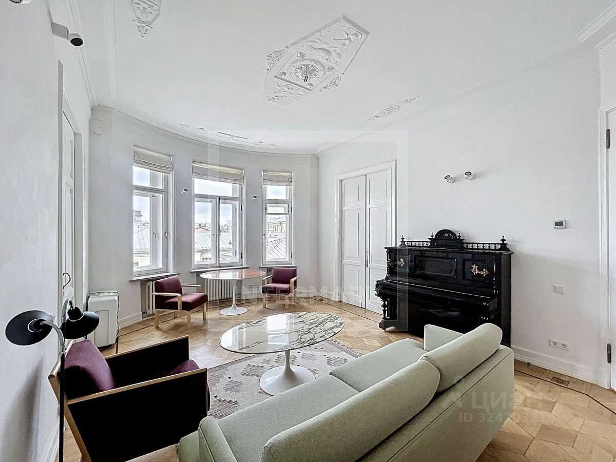5-комнатная квартира, 161 м²