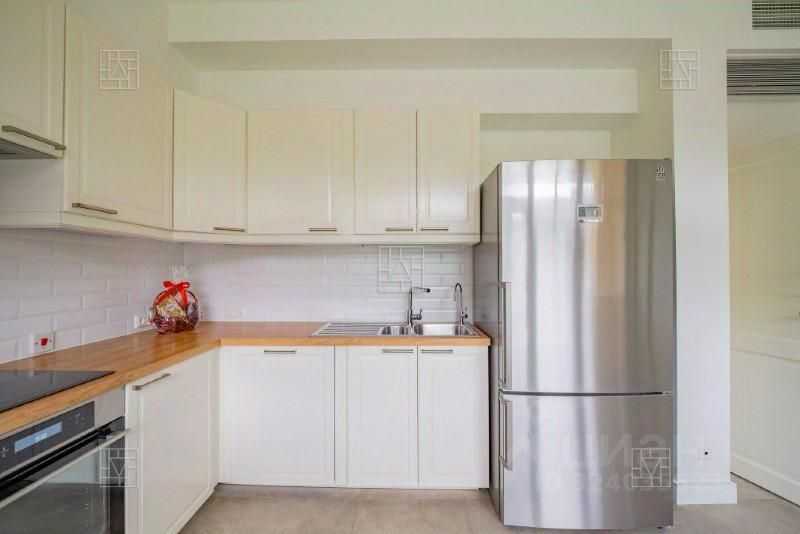 4-комнатная квартира, 195 м² — фотография 3