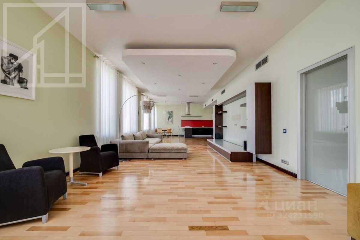 2-комнатная квартира, 140 м² — фотография 2