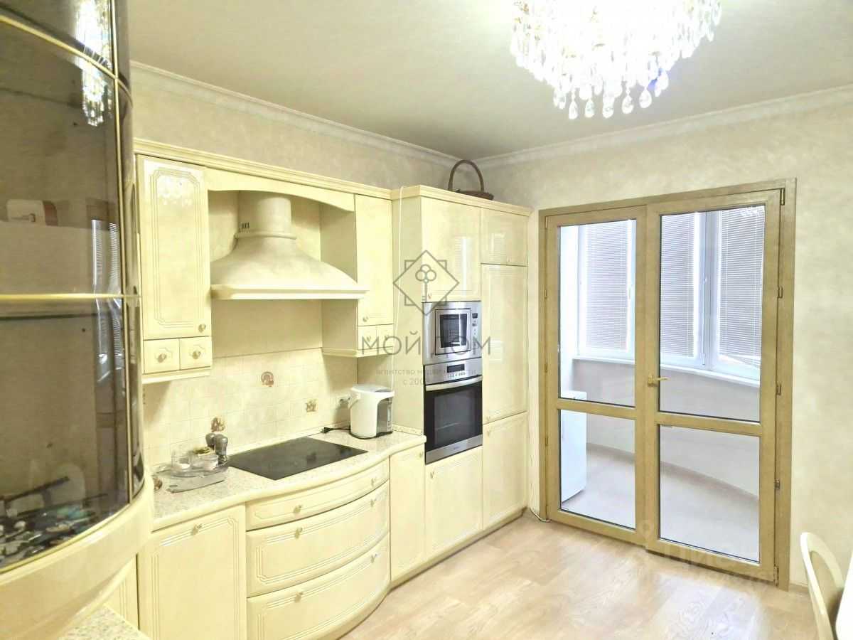 4-комнатная квартира, 150 м² — фотография 3