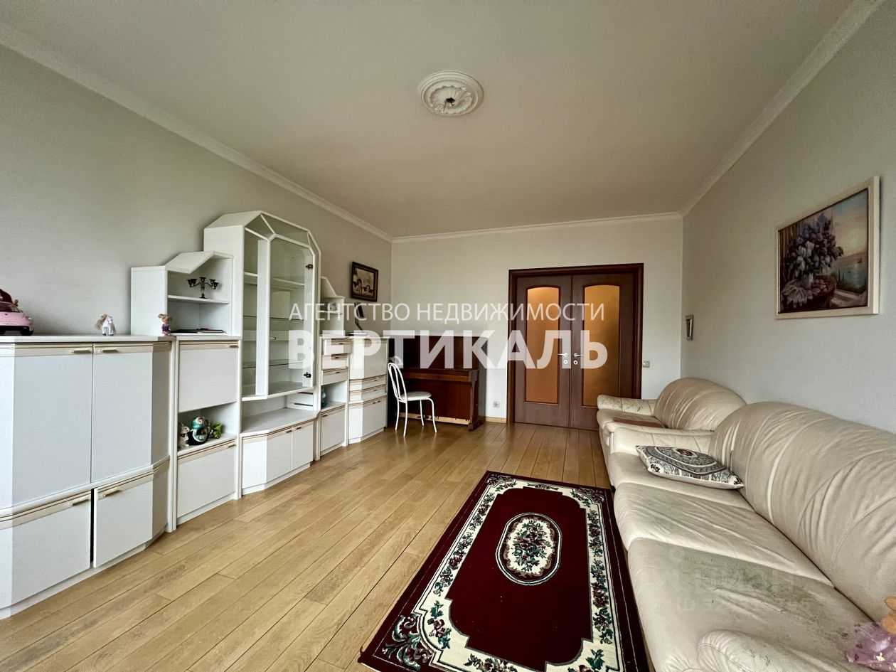 3-комнатная квартира, 105 м² — фотография 2