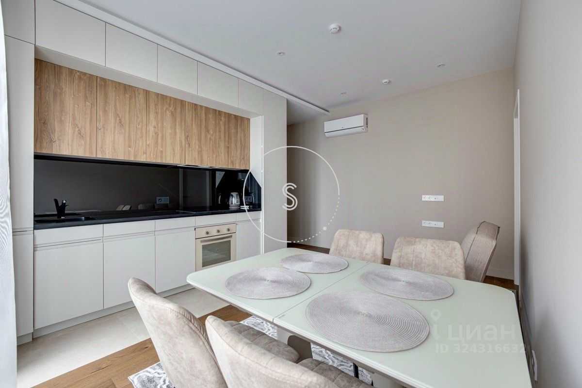 4-комнатная квартира, 92 м²