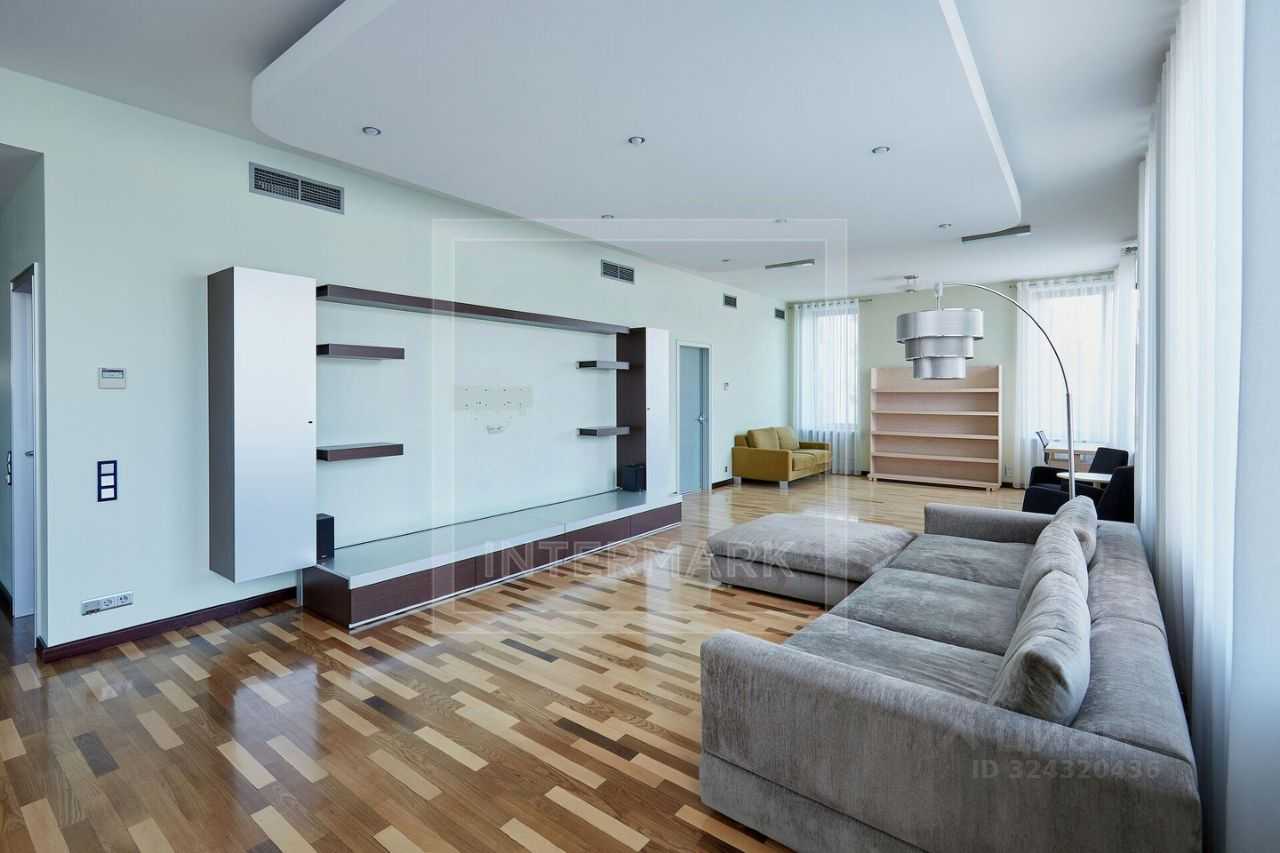 2-комнатная квартира, 140 м²