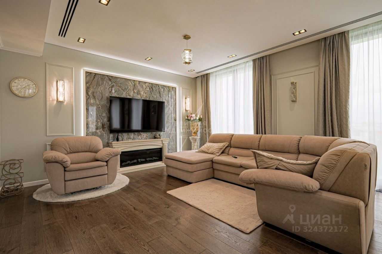 4-комнатная квартира, 130 м²
