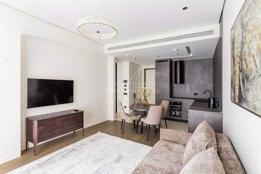 2-комнатная квартира, 56 м² — фотография 2