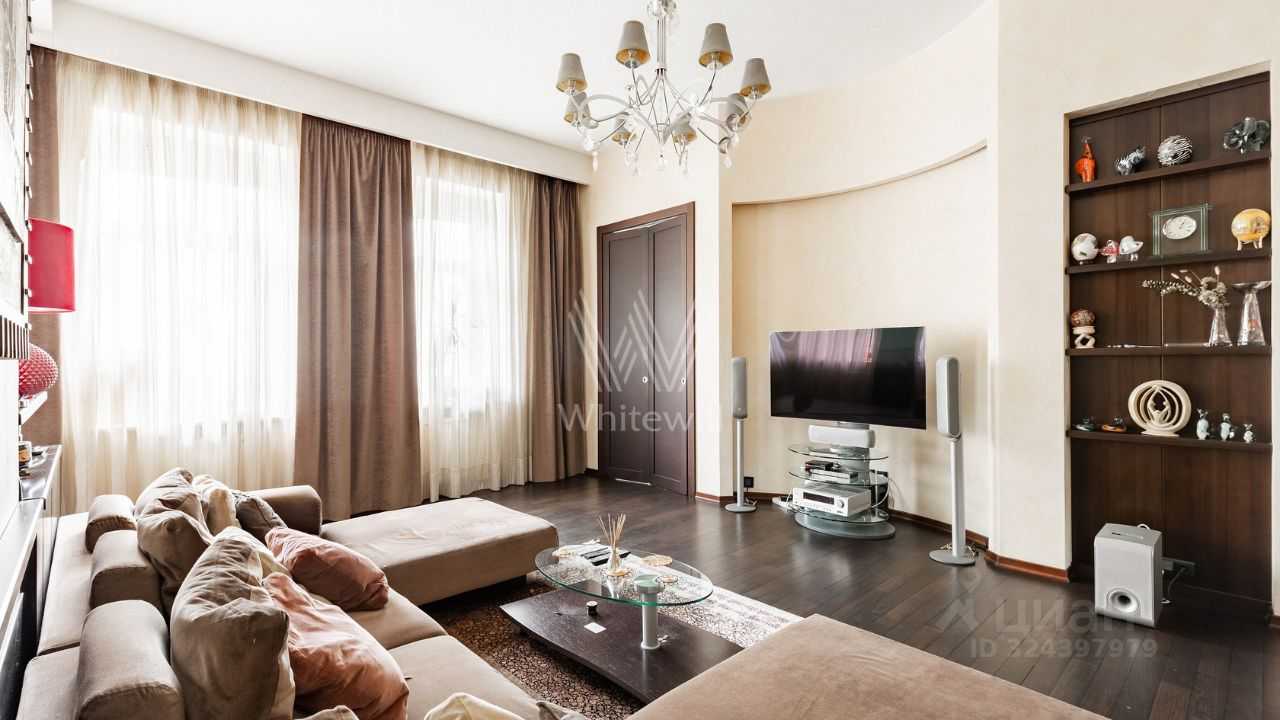 3-комнатная квартира, 130 м² — фотография 2