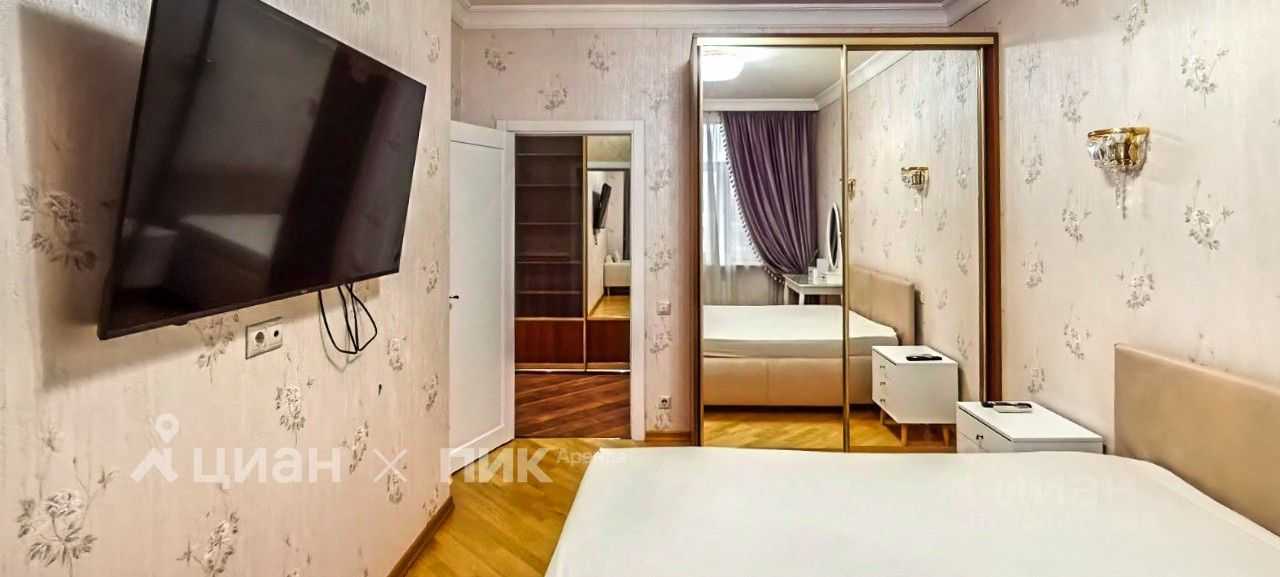 2-комнатная квартира, 72,7 м² — фотография 2