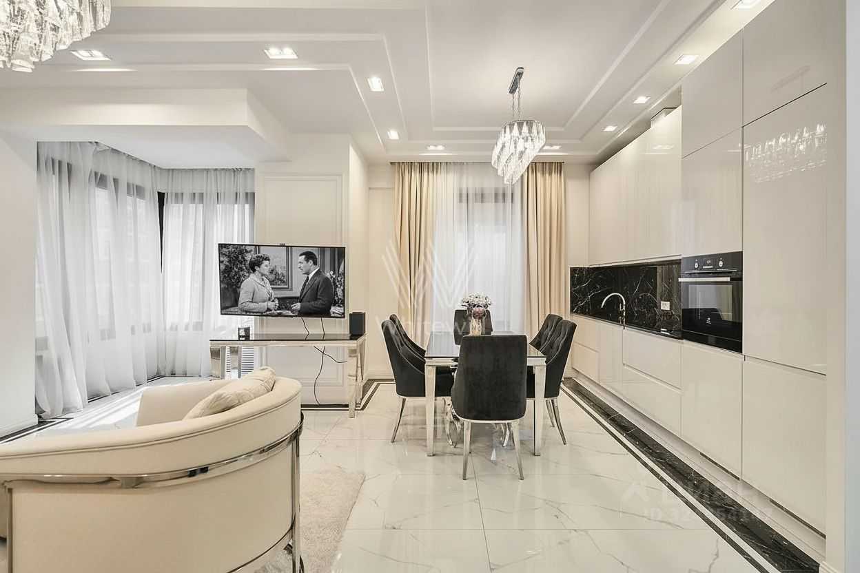 4-комнатная квартира, 106 м² — фотография 3