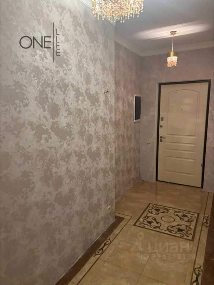 3-комнатная квартира, 76 м² — фотография 3