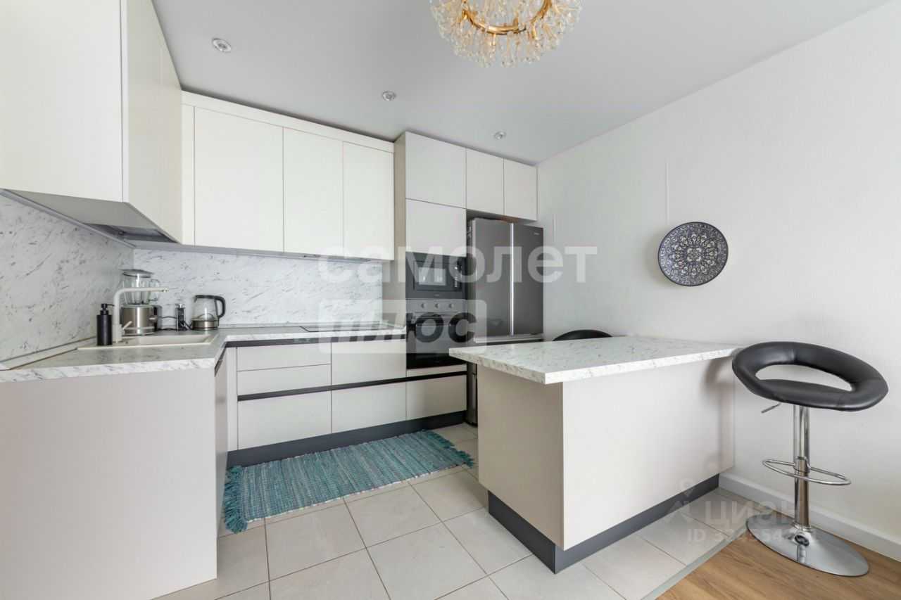 2-комнатная квартира, 60,8 м² — фотография 3