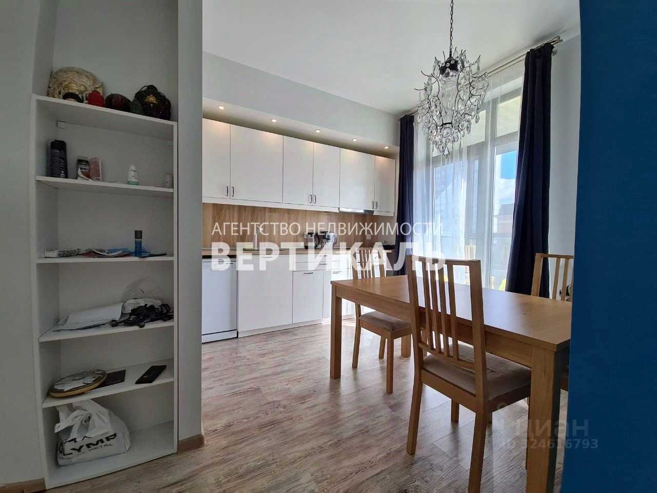 1-комнатная квартира, 42 м² — фотография 2
