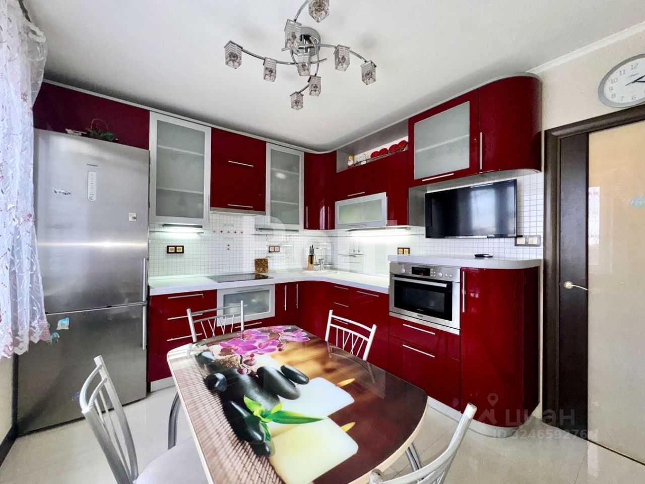 4-комнатная квартира, 98 м² — фотография 2