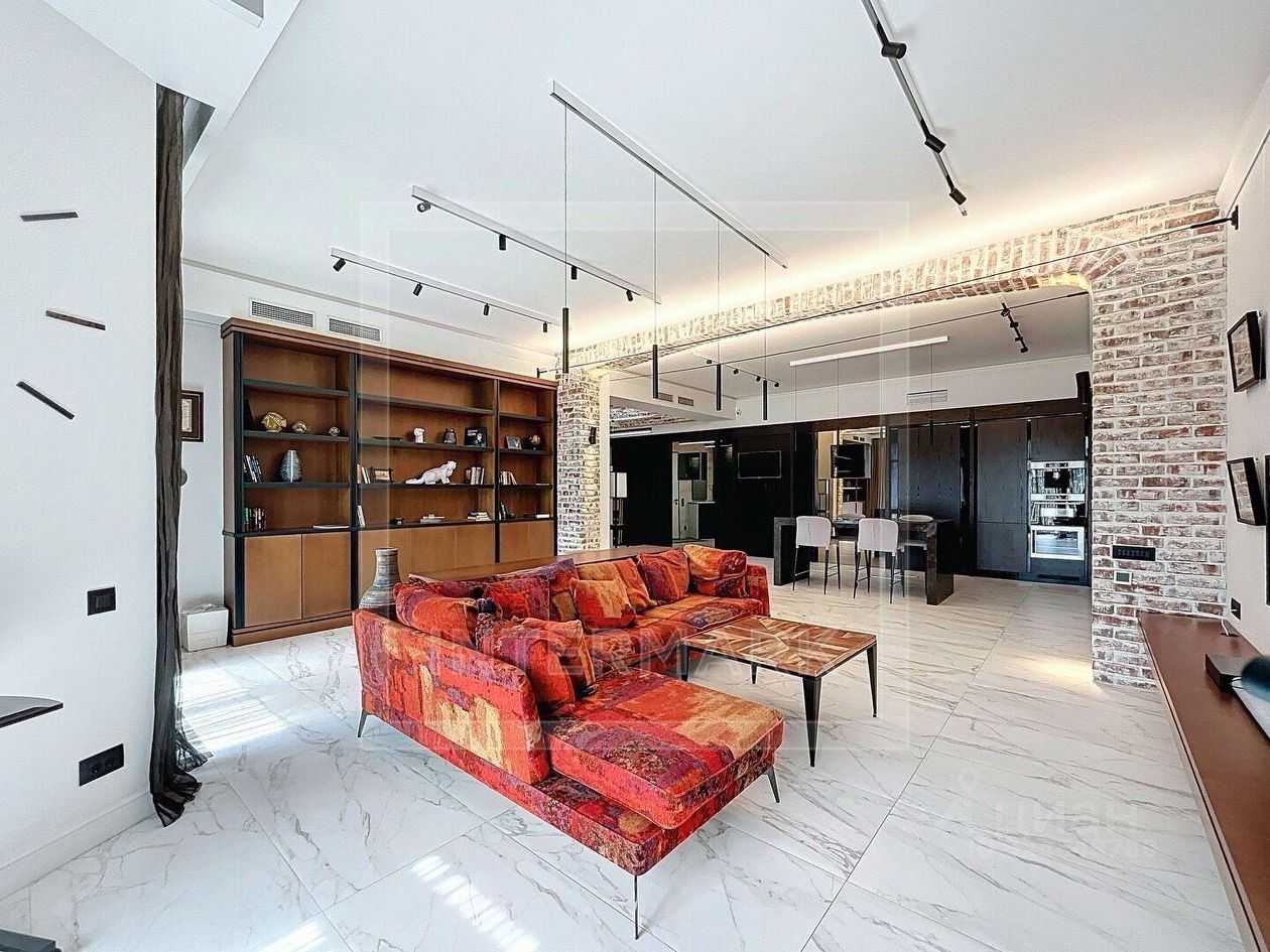 2-комнатная квартира, 125 м² — фотография 3