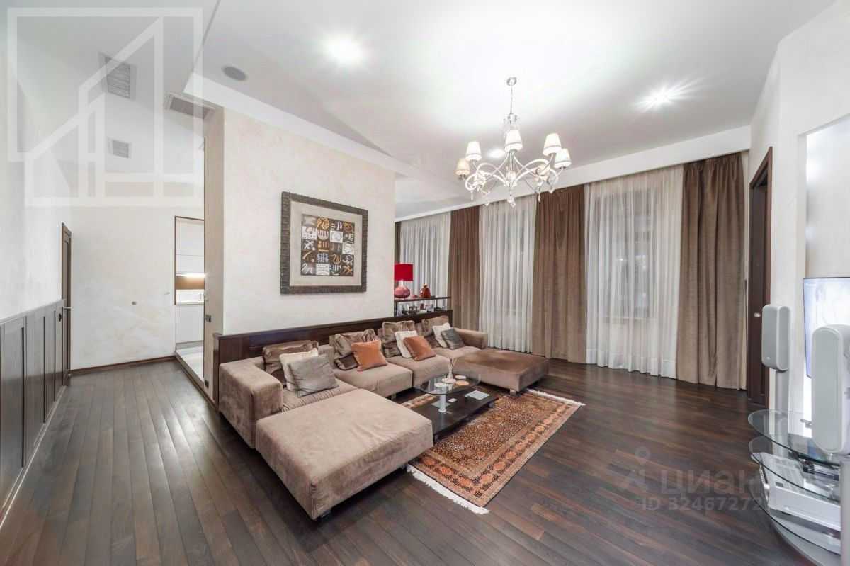 3-комнатная квартира, 130 м²