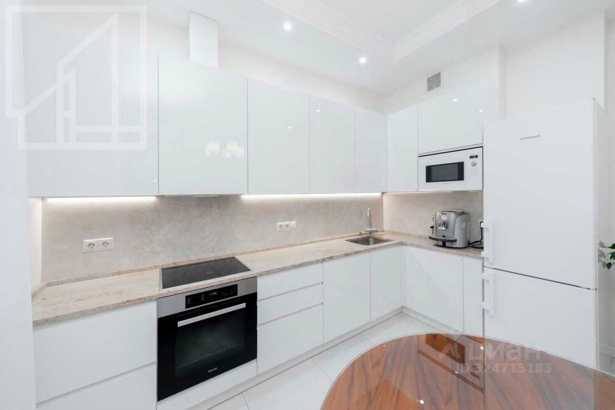2-комнатная квартира, 63,7 м² — фотография 3