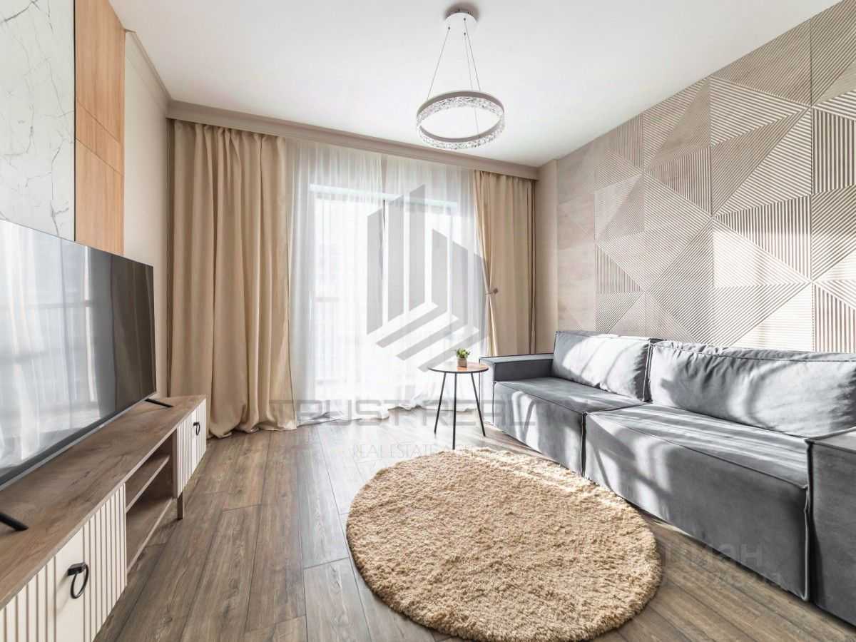 1-комнатная квартира, 47 м² — фотография 2