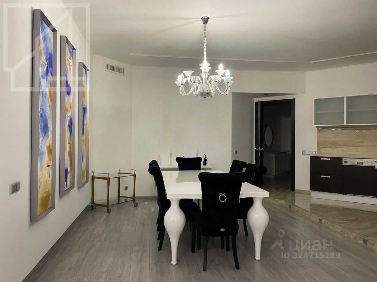 3-комнатная квартира, 152 м² — фотография 3