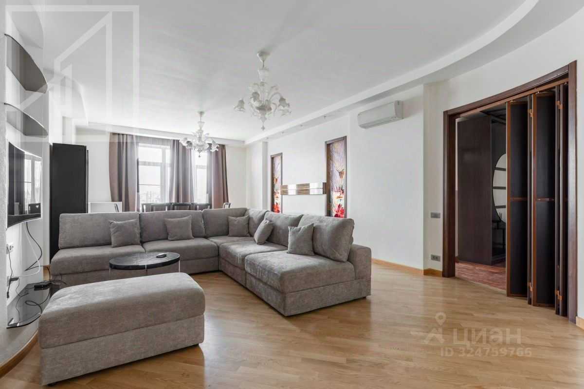 4-комнатная квартира, 201 м² — фотография 3