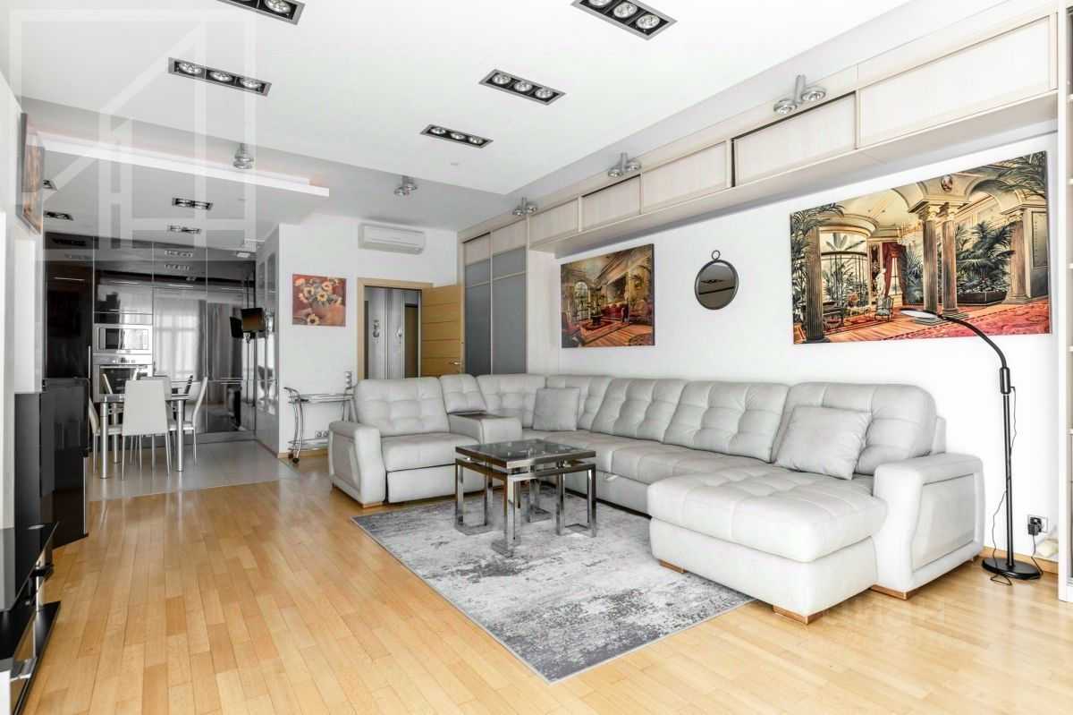 3-комнатная квартира, 110 м² — фотография 2