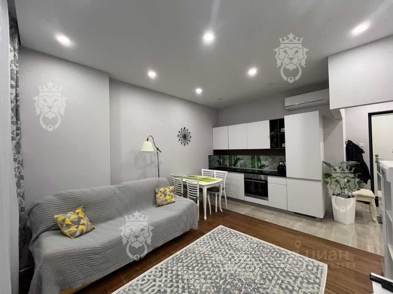 2-комнатная квартира, 55 м² — фотография 3