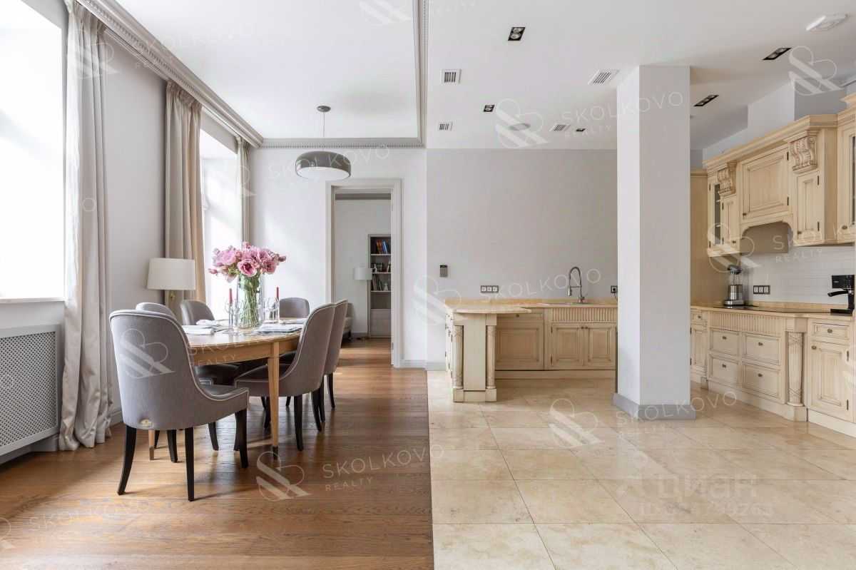 4-комнатная квартира, 135,2 м² — фотография 2