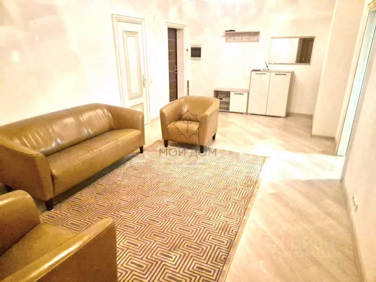 4-комнатная квартира, 150 м²