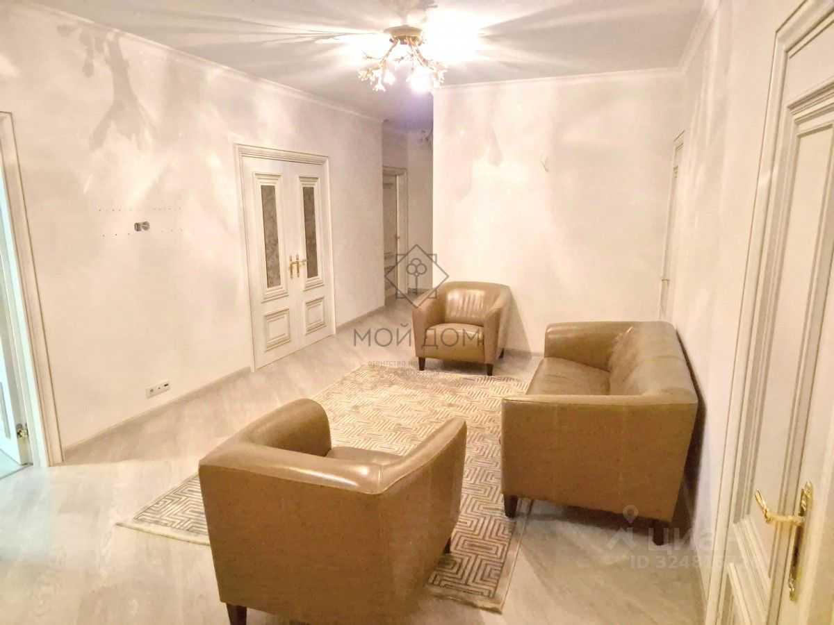 4-комнатная квартира, 150 м² — фотография 2