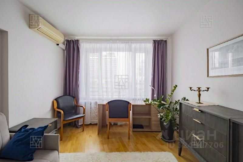 2-комнатная квартира, 60 м² — фотография 3