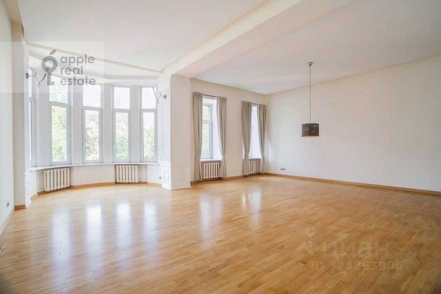 5-комнатная квартира, 212 м²