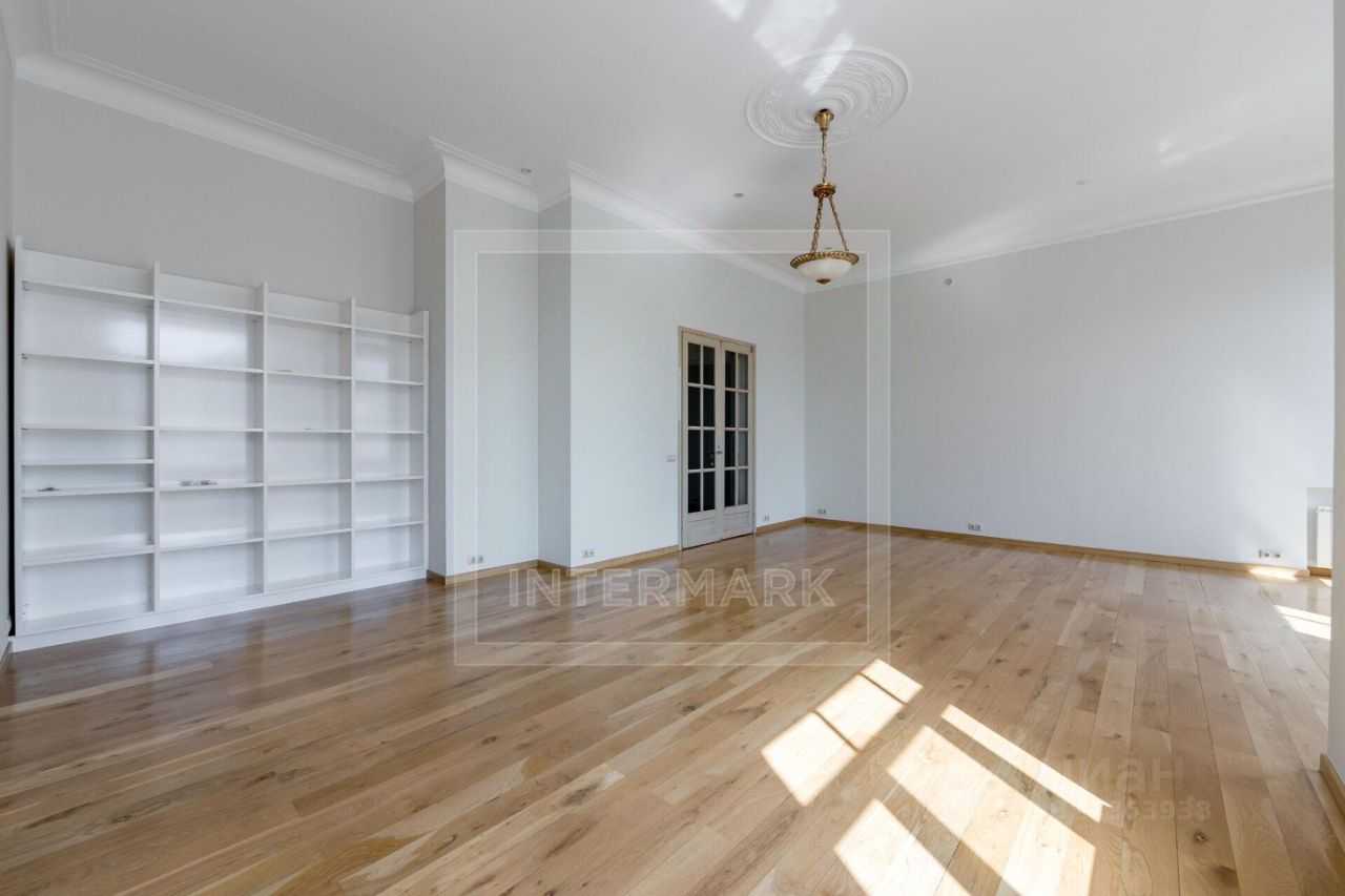5-комнатная квартира, 225 м² — фотография 2
