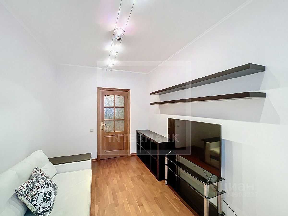 2-комнатная квартира, 59 м² — фотография 2