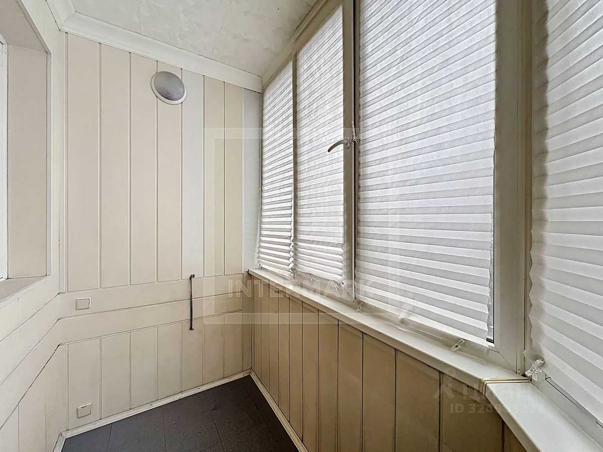 2-комнатная квартира, 59 м² — фотография 3