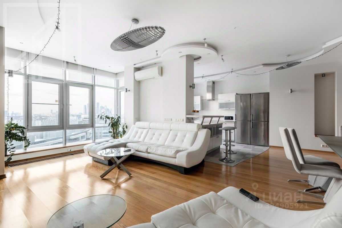 5-комнатная квартира, 190 м²