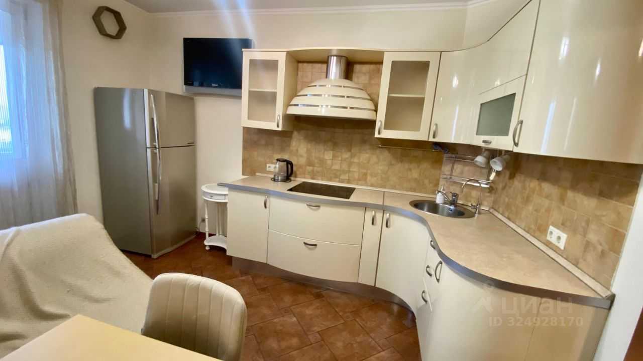 1-комнатная квартира, 50 м² — фотография 2