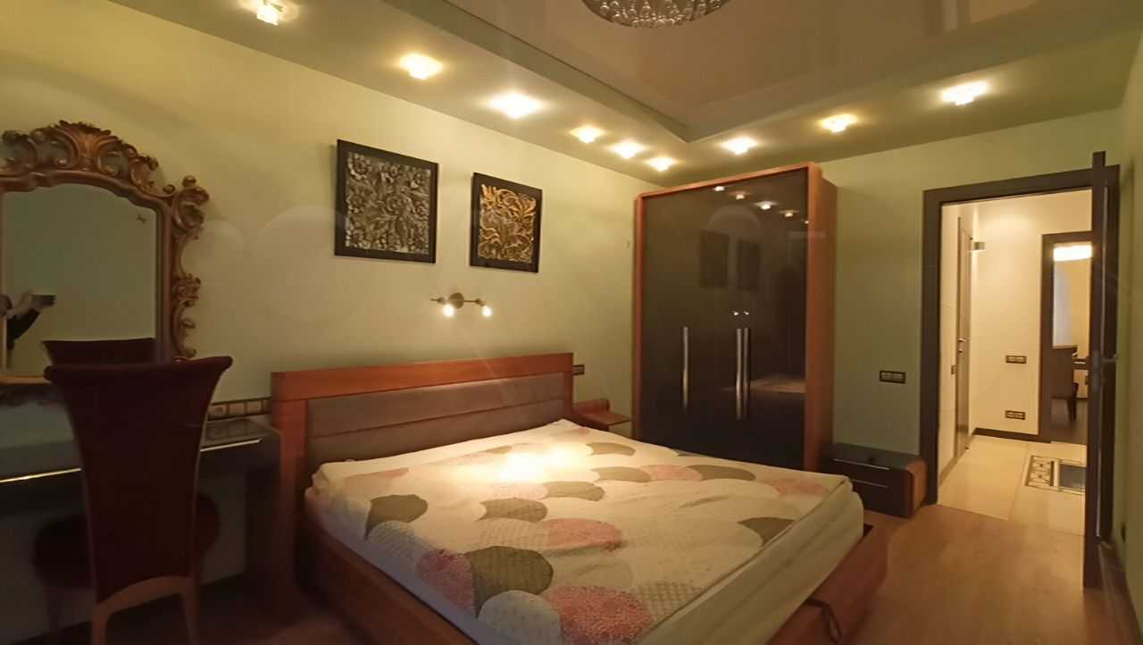 3-комнатная квартира, 90 м²