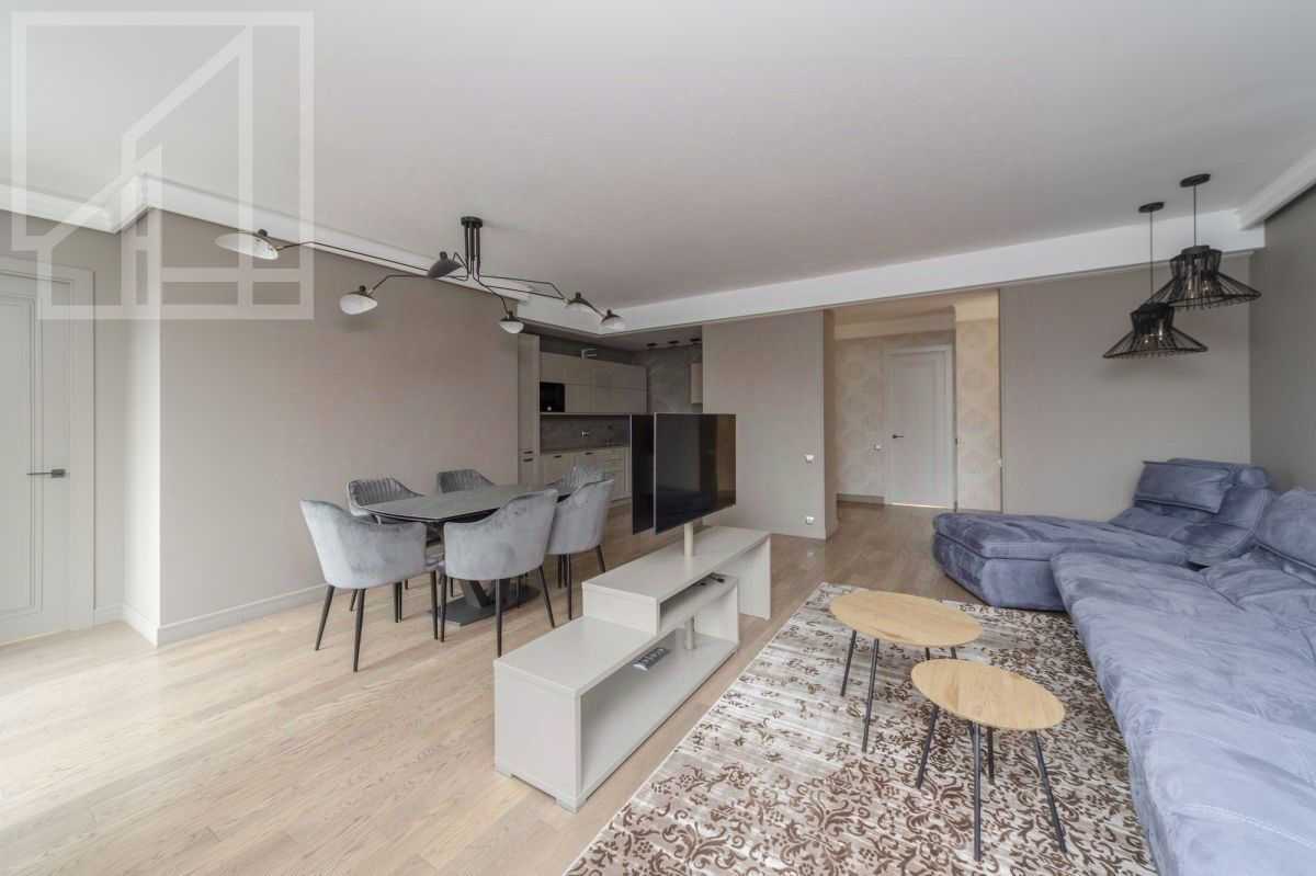 4-комнатная квартира, 120 м² — фотография 3