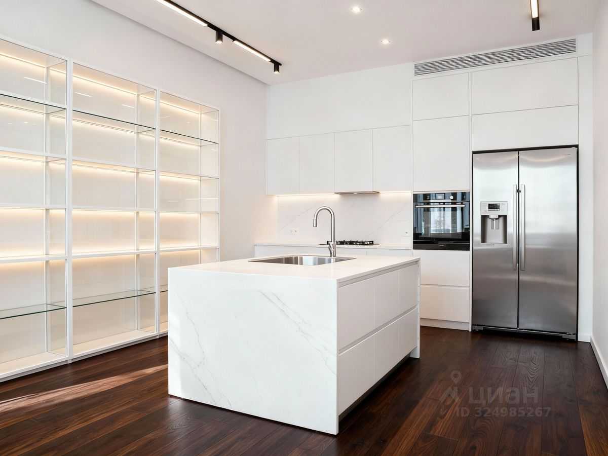 4-комнатная квартира, 182 м²