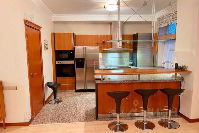 3-комнатная квартира, 150 м² — фотография 3