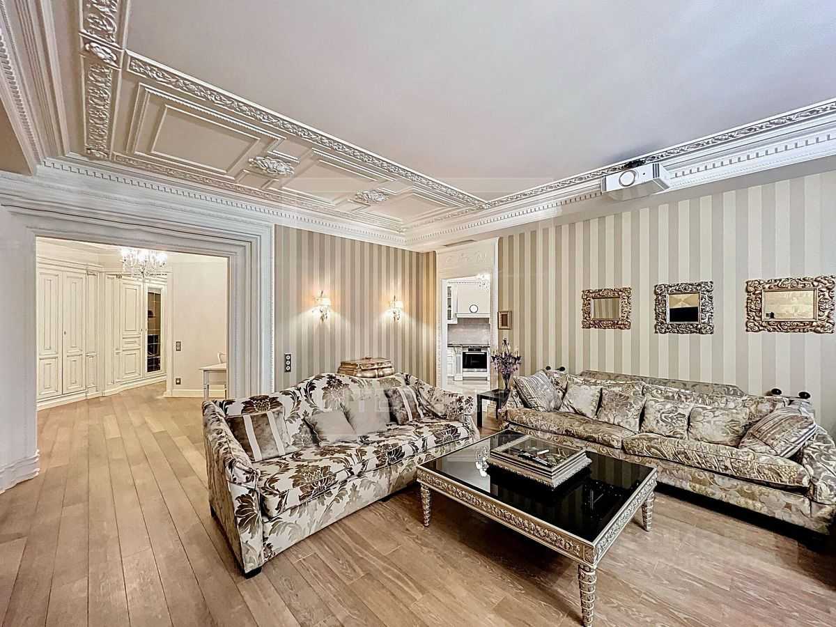 4-комнатная квартира, 225 м² — фотография 2