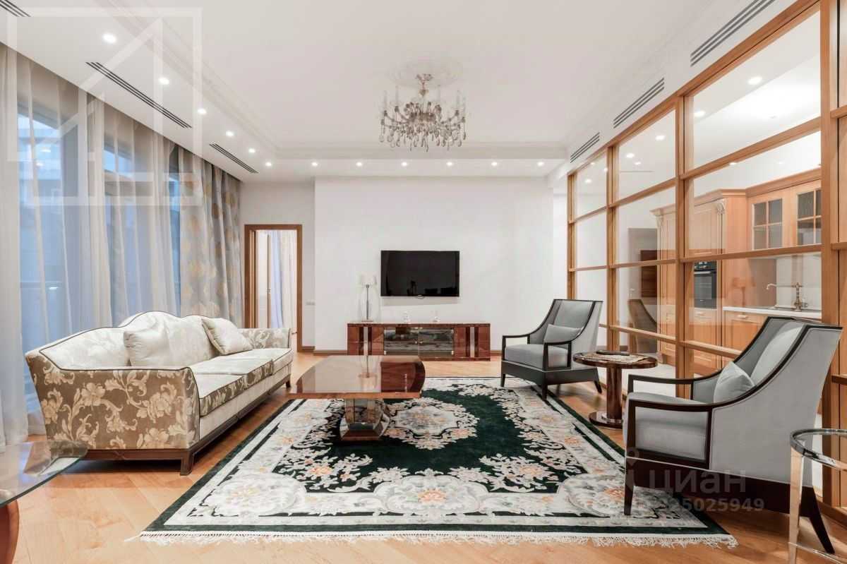 3-комнатная квартира, 140 м²