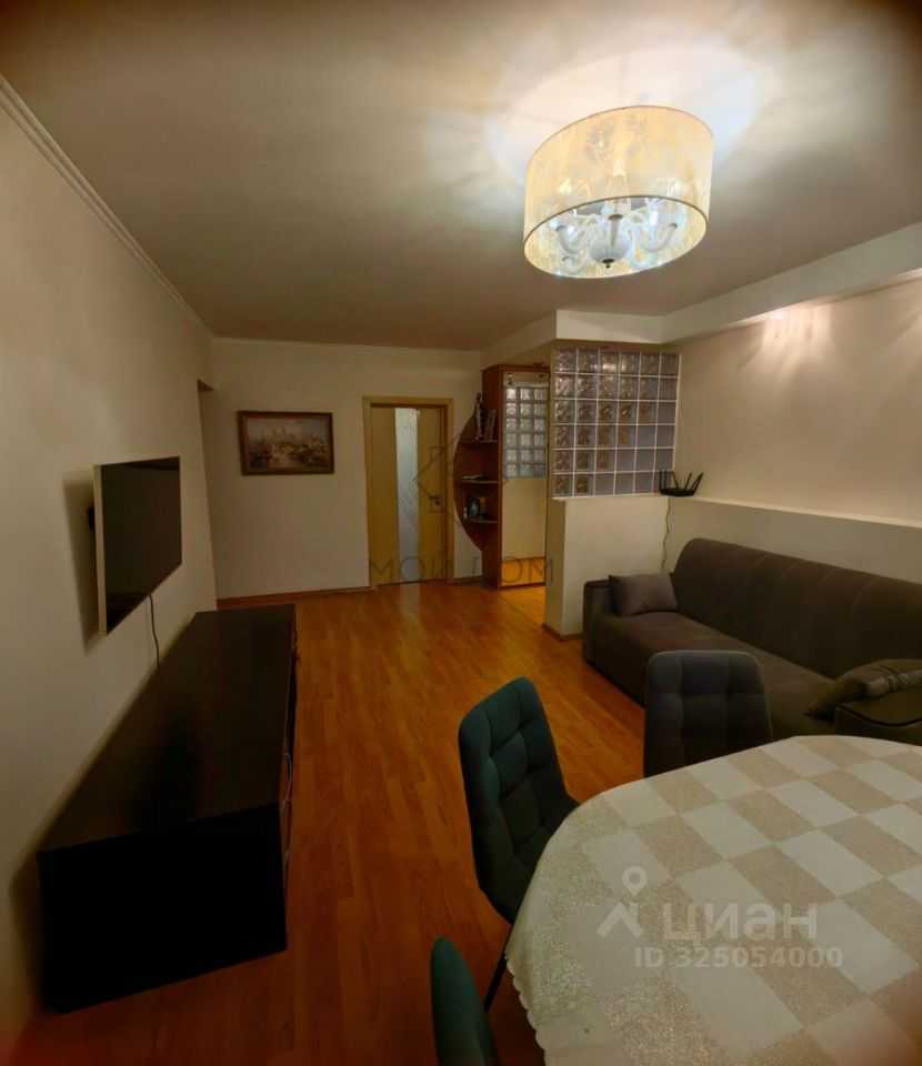 3-комнатная квартира, 76 м² — фотография 2