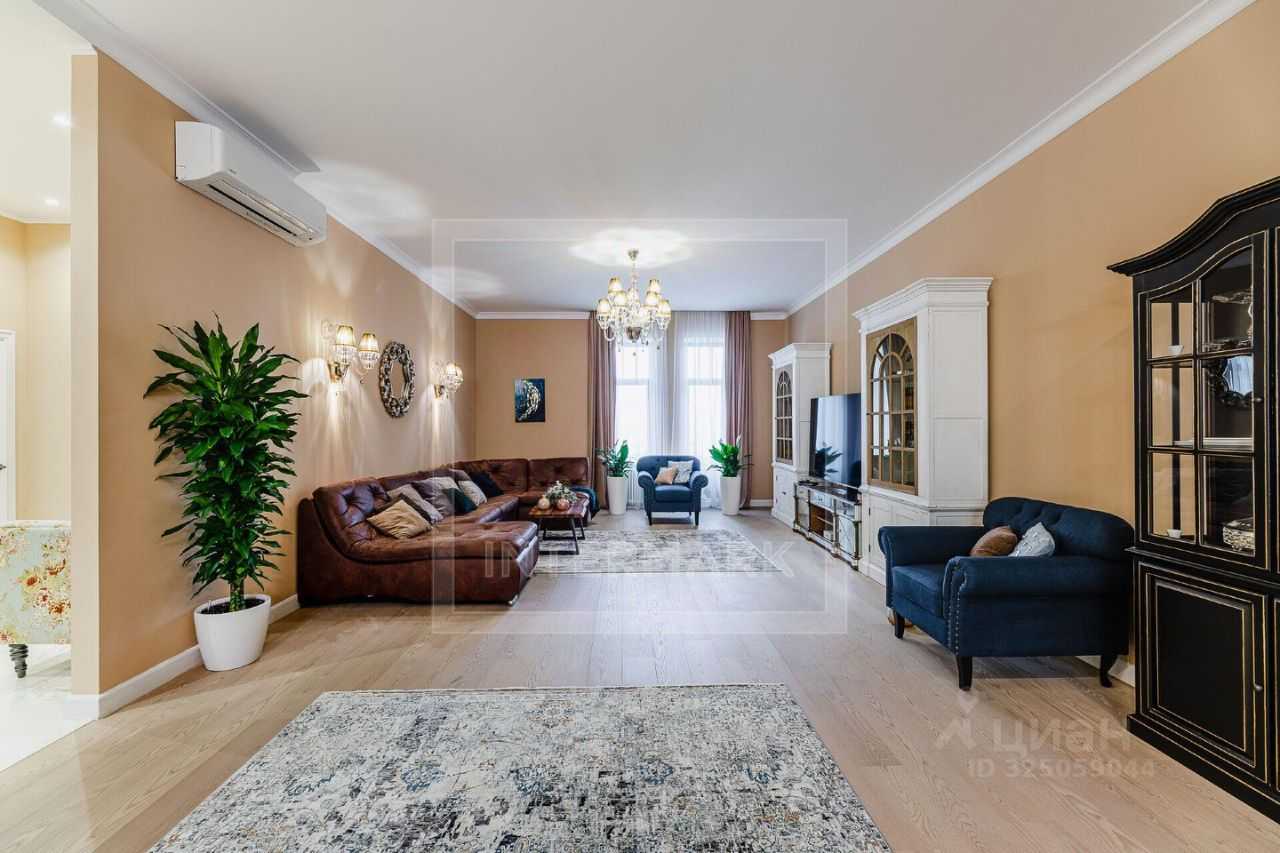 5-комнатная квартира, 208 м² — фотография 2
