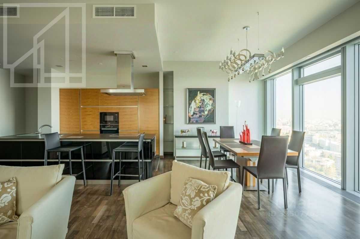 4-комнатная квартира, 187 м² — фотография 3