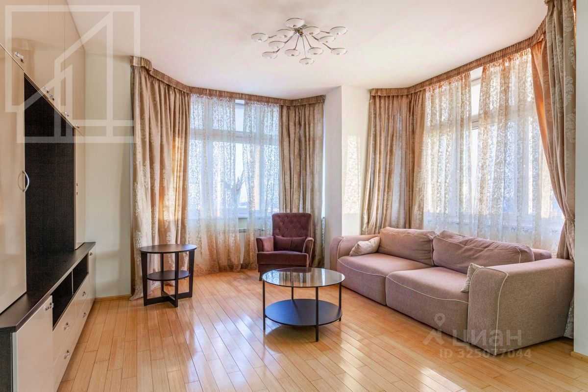 3-комнатная квартира, 131 м²